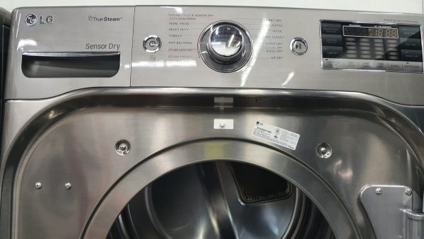 Used LG Set Washer WM8000HVA With Turbowash Steam and Gas Dryer DLGX8001V