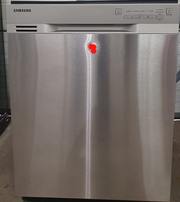 Used Less Than 1 Year Dishwasher Samsung DW80J3020US