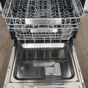 Used Less Than 1 Year Dishwasher Samsung DW80R9950SR 1