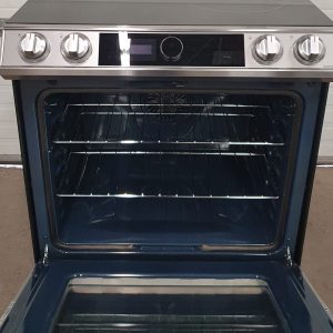 Used Less Than 1 Year Induction Stove Samsung NE63T8911SSAC 1