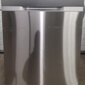 Used Less Than 1 Year Samsung Dishwasher DW80T5040US 3