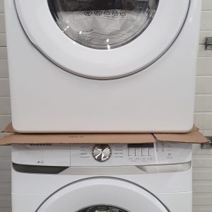 Used Less Than 1 Year Samsung Set Washer WF45T6000AW and Dryer DVE45T6005W 6