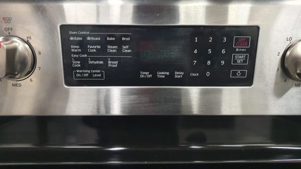 Used Less Than1 Year Electrical Stove Samsung NE59J7630SS/AC