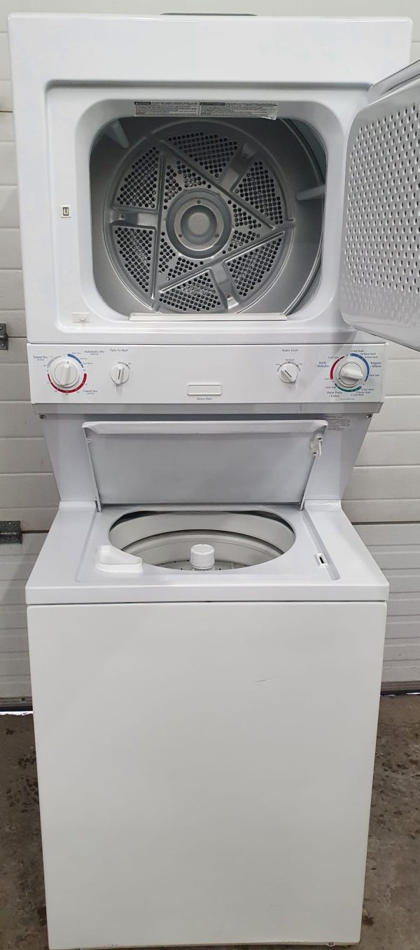 Used Laundry Center Frigidaire MEX731CFS2