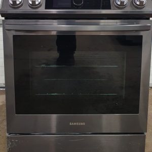 Used Less Than 1 Year Electrical Stove Samsung NE63T8711SGAC 4