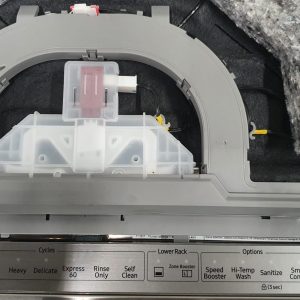 Used Less Than 1 Year Floor Model Dishwasher Samsung DW80R9950US 1