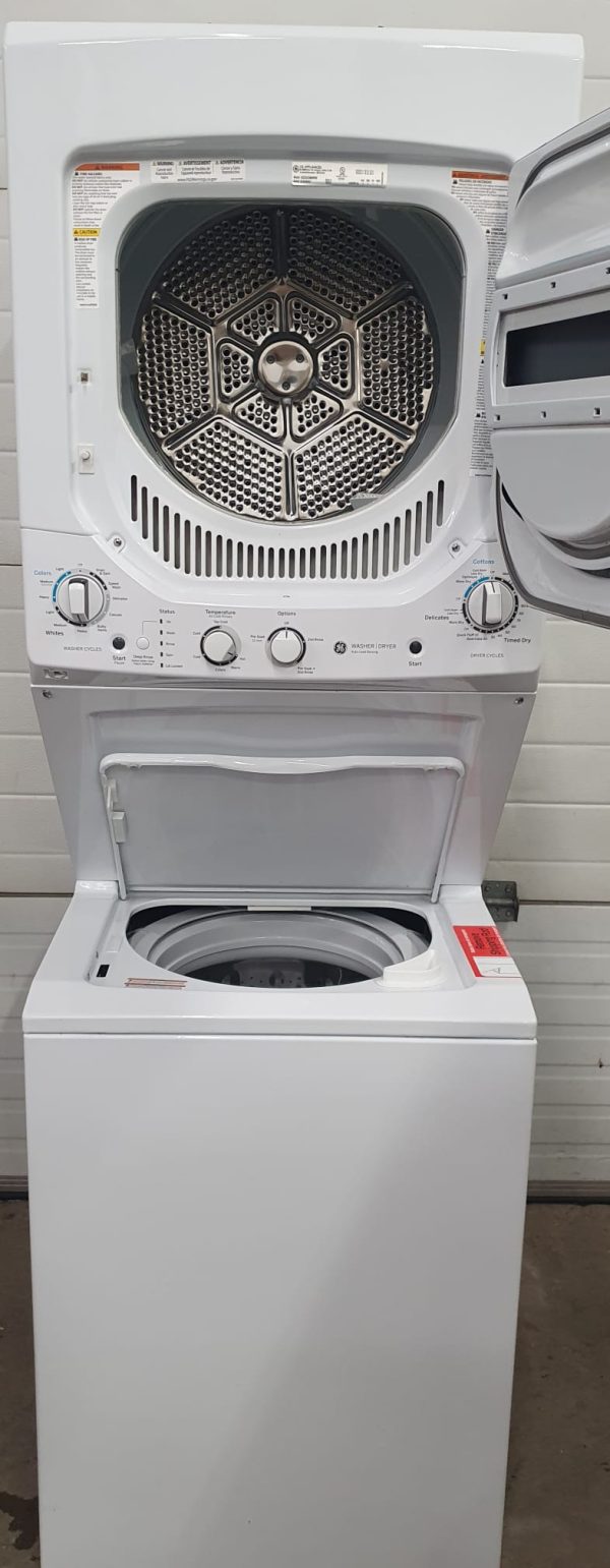 Used Less Than 1 Year GE Apartment Size Laundry Center GUD24ESMMWW