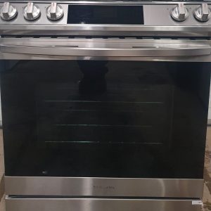 Used Less Than 1 Year Gas Propane Stove NX60T8511SSAA 1 1