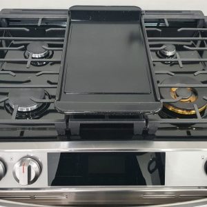 Used Less Than 1 Year Gas Propane Stove NX60T8511SSAA 4