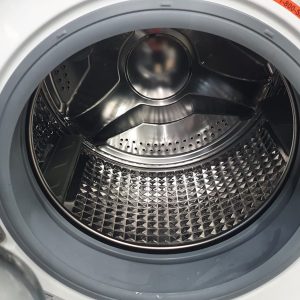 Used Less Than 1 Year Samsung Apartment Size Set Washer WW22K6800AW and Dryer DV22K6800EW 5 1