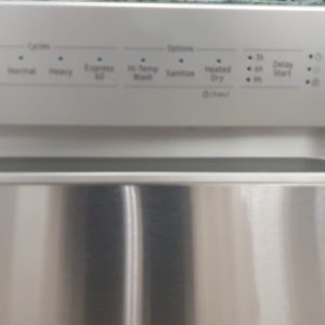 Used Less Than 1 Year Samsung Dishwasher DW80N3030US 1
