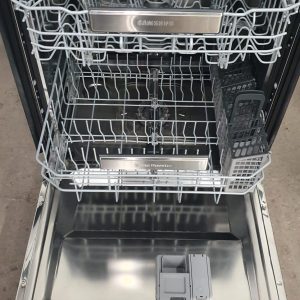 Used Less Than 1 Year Samsung Dishwasher DW80R9950US 4