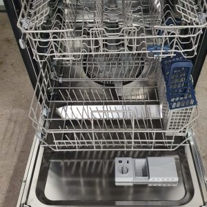 Used Less Than 1 Year Samsung Dishwasher DW80T5040US 2 1