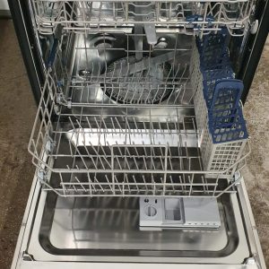 Used Less Than 1 Year Samsung Dishwasher DW80T5040US 2 4