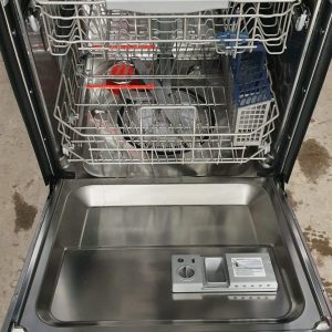 Used Less Than 1 Year Samsung Dishwasher DW80T5040US 2 8