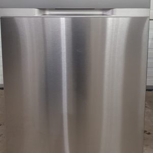 Used Less Than 1 Year Samsung Dishwasher DW80T5040US 3 2