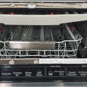 Open Box Dishwasher Samsung DW80R9950UG 3