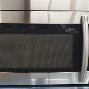 Open Box Samsung Microwave/Range Hood ME16K3010AS