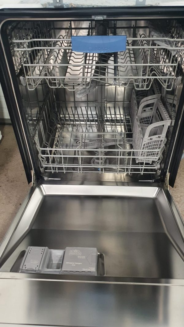Used KitchenAid Dishwasher KDTE254ESS1