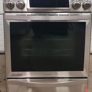 Used Less Than 1 Year Samsung Induction Stove NE58H9970WS 4