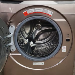 Used Less Than 1 Year Samsung Washing Machine WF45T6100AC 1