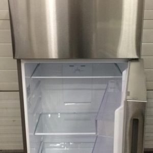 Used less than 1 year Samsung Refrigerator RT16A6105SR 4