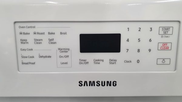 Used Less Than 1 Year Electric Stove Samsung NE59M4320SW/AC