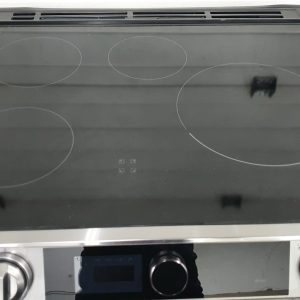 Used Less Than 1 Year Induction Stove Samsung NE63T8911SSAC 2