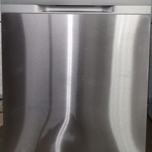 Used Less Than 1 Year Samsung Dishwasher DW80T5040US
