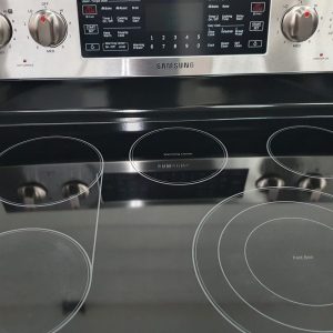 Used Less Than 1 Year Samsung Electrical Stove NE59T7851WS 5
