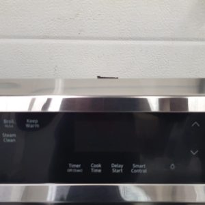 Used Less Than 1 Year Samsung Electrical Stove NE63A6111SS 1