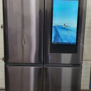 Used Less Than 1 Year Samsung Refrigerator RF23A9771SG Counter Depth 2