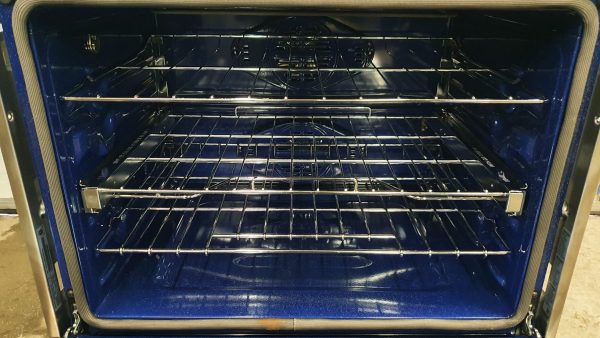 Used Less Than 1 Year Samsung Single Wall Oven NV51K6650SS