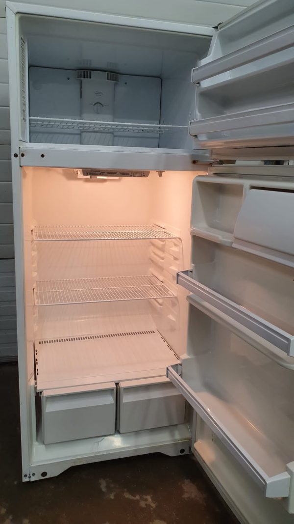Used Refrigerator Frigidaire FRT16CRHZ5