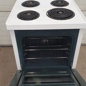 USED FRIGIDAIRE ELECTRICAL STOVE APARTMENT SIZE CNEF212ES4 3