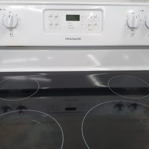 USED FRIGIDAIRE ELECTRICAL STOVE CFEF3018LWH 5