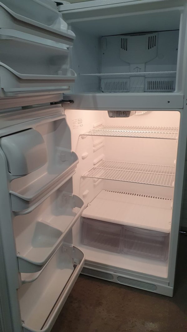 Used Frigidaire Refrigerator FFTT1715LW0