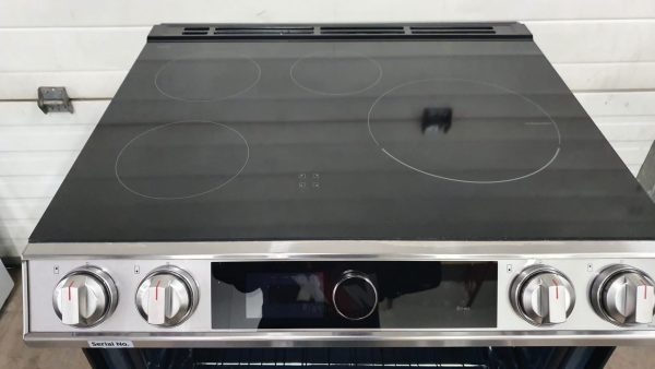 Used Less Than 1 Year Induction Stove Samsung  NE63T8911SSAC