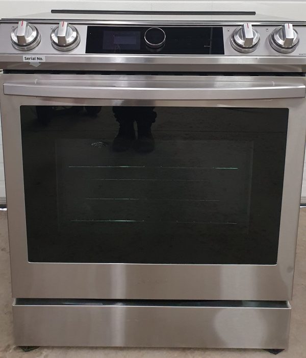Used Less Than 1 Year Induction Stove Samsung  NE63T8911SSAC