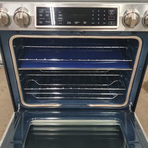 USED LESS THAN 1 YEAR Samsung INDUCTION STOVE NE58H9970WS 3