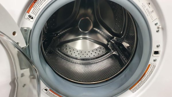 Used Whirlpool Washer WFC7500VW1 Apartment Size