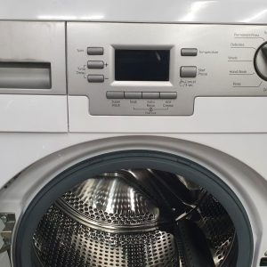 Used Blomberg Set Apartment Size Washer WM77110NBL01 and Dryer DV17542 2