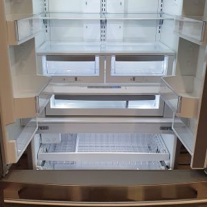 Used Electrolux Refrigerator EI23BC82SS0 Counter Depth 1