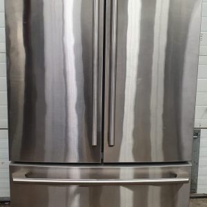 Used Electrolux Refrigerator EI23BC82SS0 Counter Depth 2