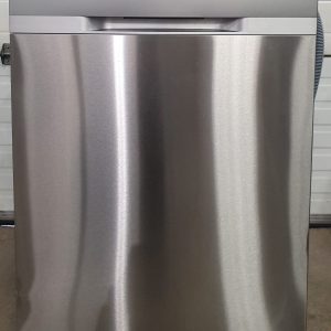 Used Less Than 1 Year Samsung Dishwasher DW80T5040US 7
