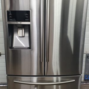 Used Refrigerator Samsung Counter Depth RF23HCEDBSR 2