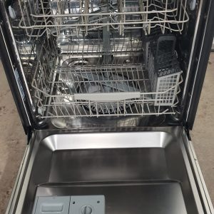 Used Samsung Dishwasher DW80F600UTS 4