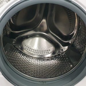 Used Blomberg Washer WM72200W Apartment size 1