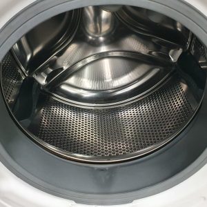 Used Frigidaire Set Washer FAFW3801LW3 and Dryer CFQE4000QW0 4