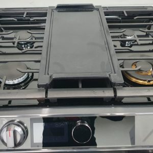Used Less Than 1 Year Gas Stove NX60T8711SGAA 2 1